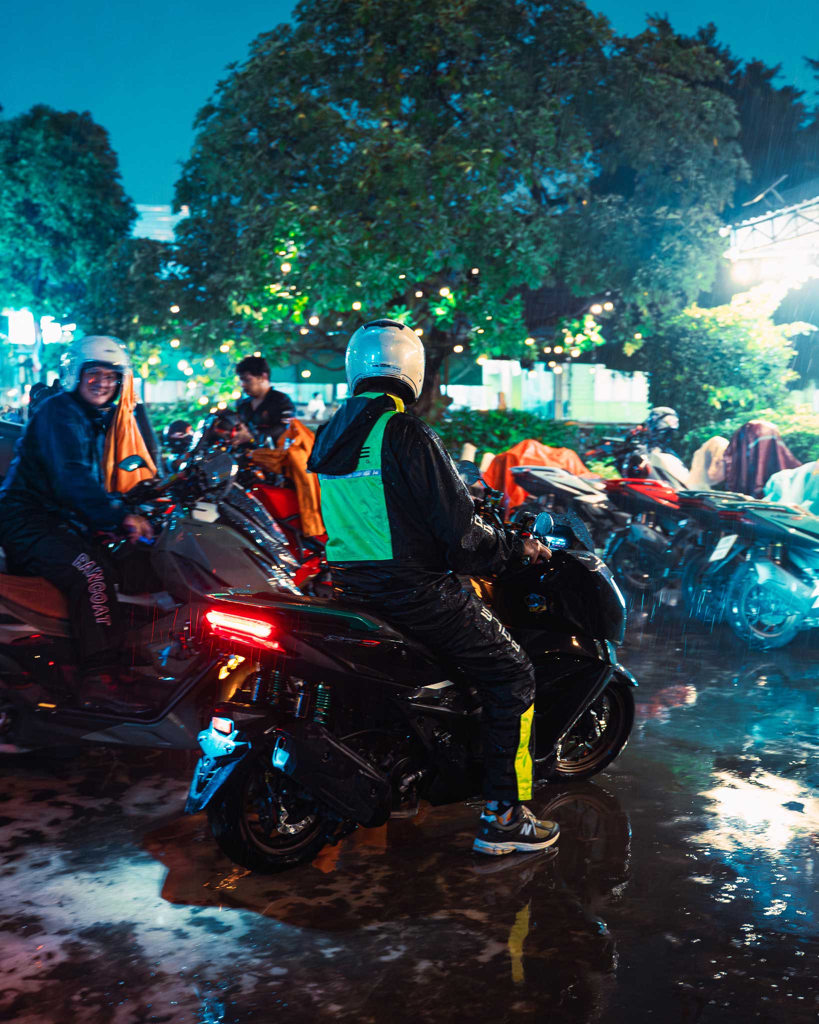 GPX meeting night ride bhumibol bridge
