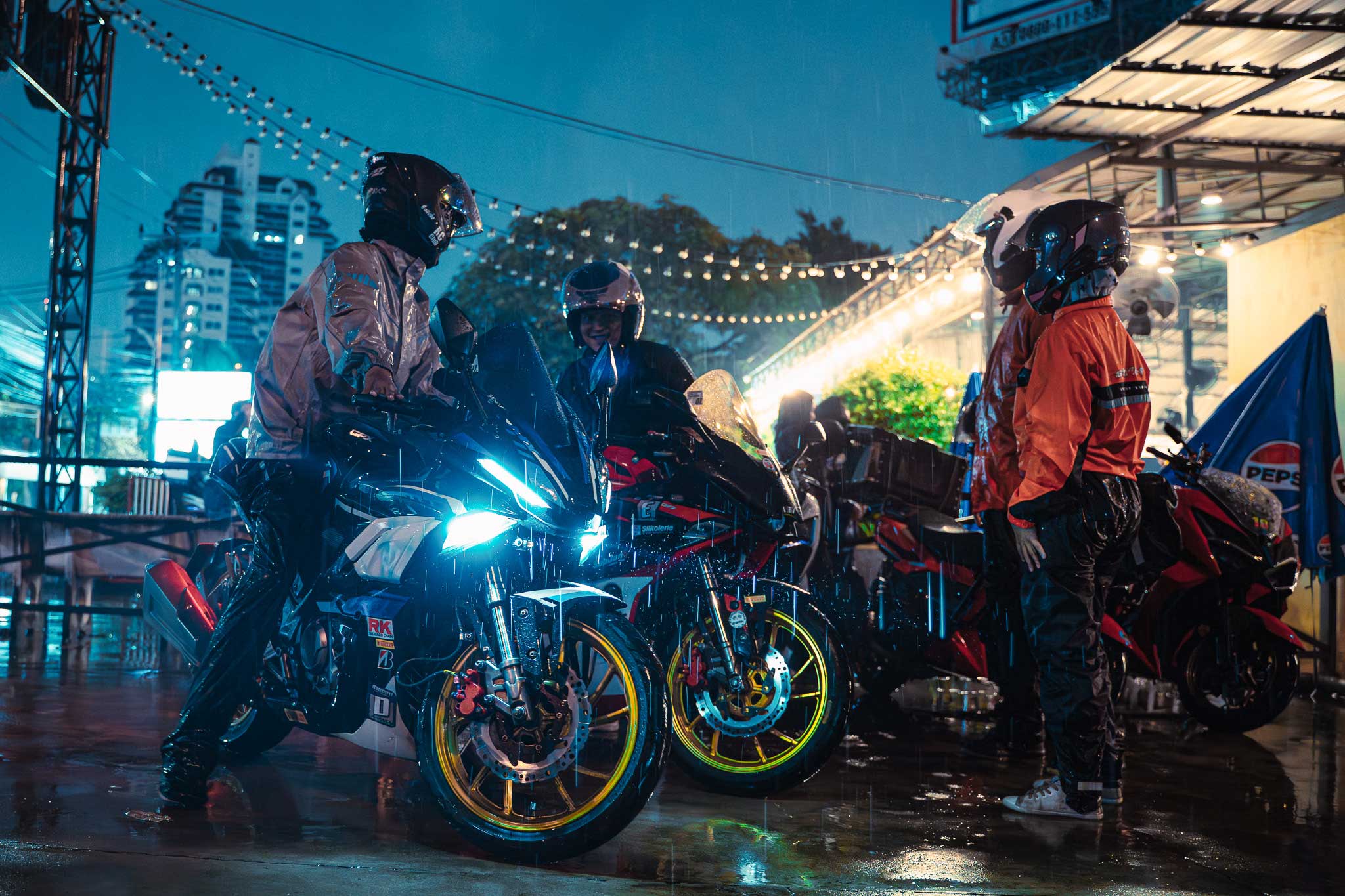 GPX meeting night ride bhumibol bridge