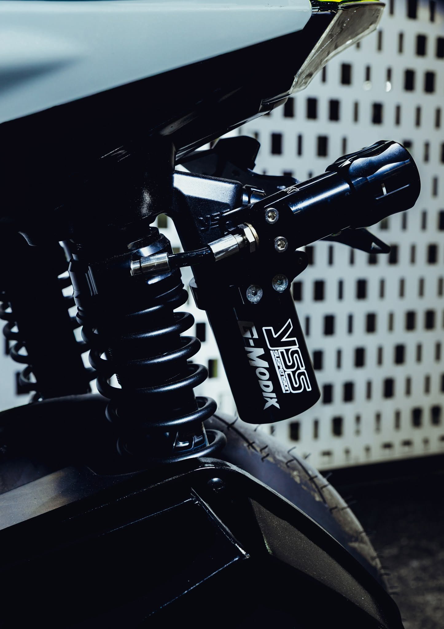 gpx-dz2-custom-pistonbike-012